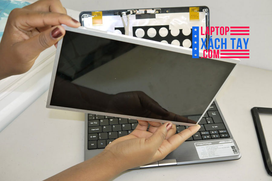 Thay Màn Hình Laptop Mỹ Bao Nhiêu Tiền? Bí Quyết Tiết Kiệm ?